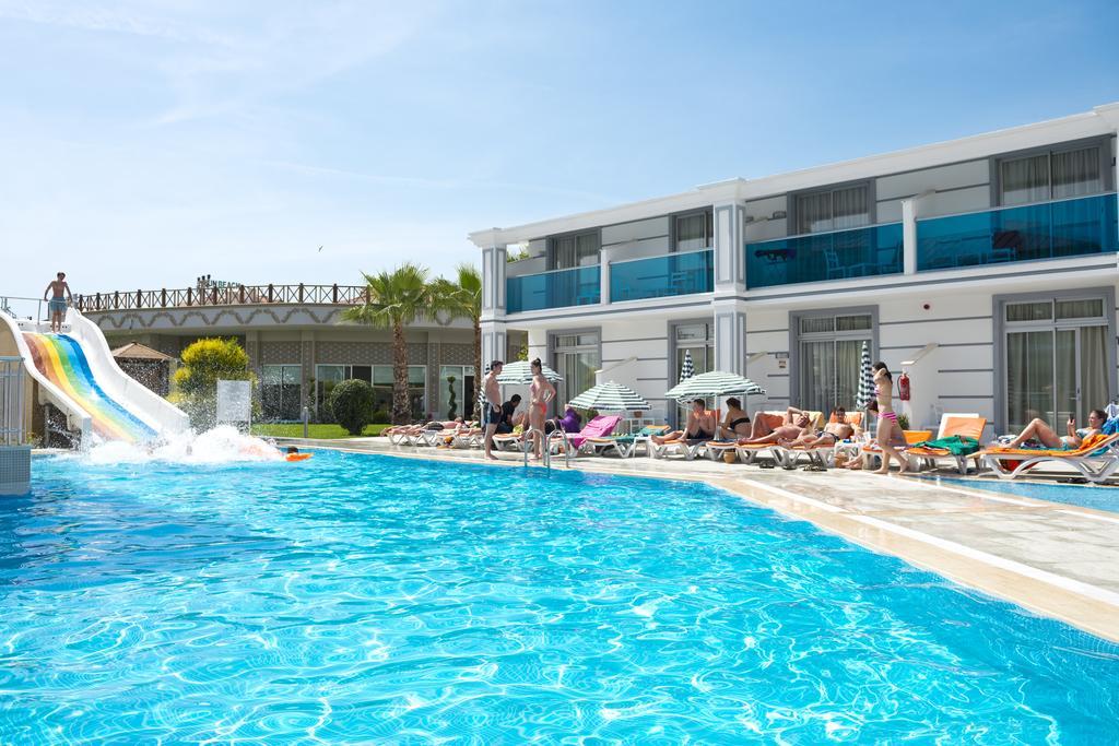Sun Club Side Hotel Exterior photo