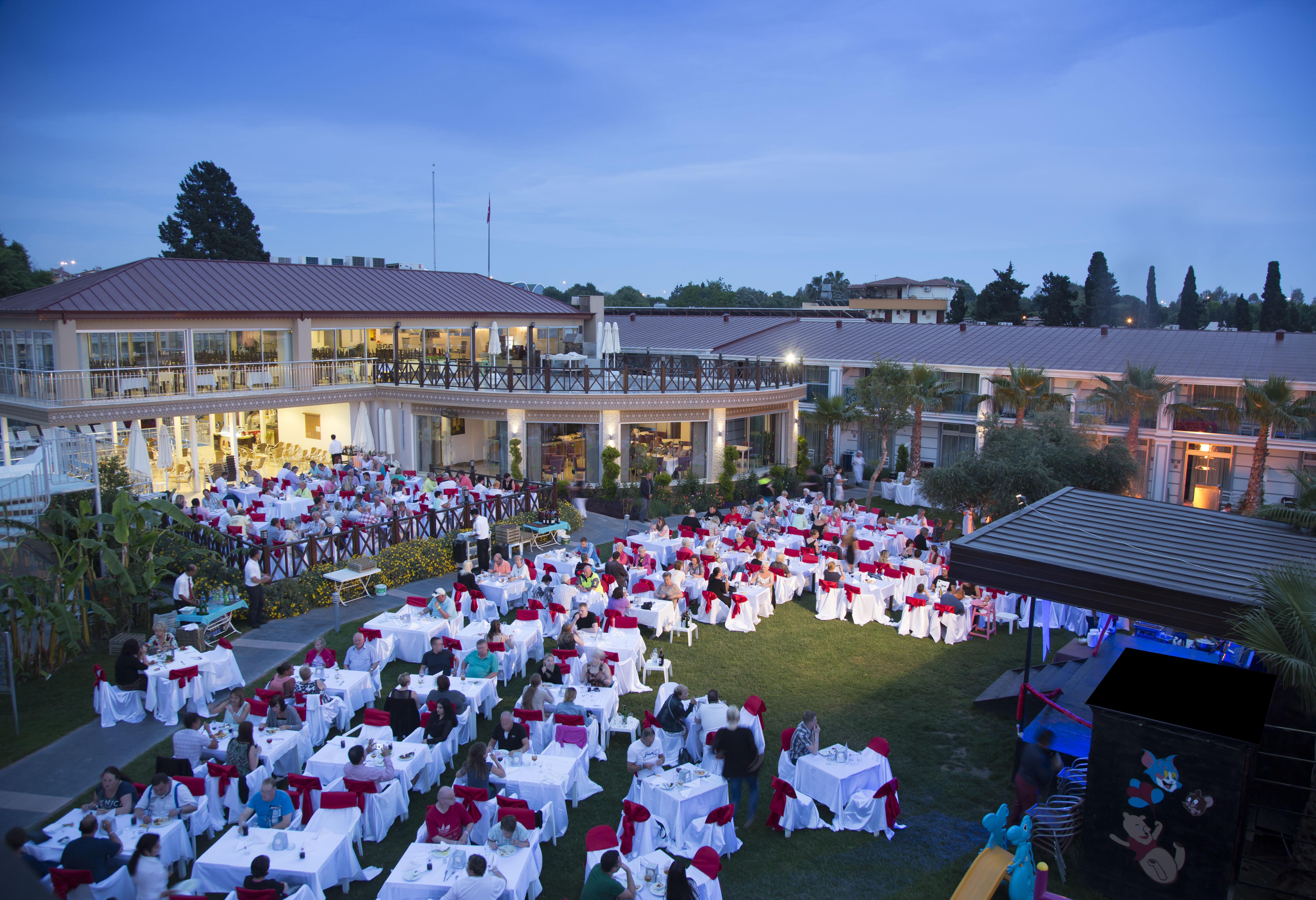 Sun Club Side Hotel Exterior photo