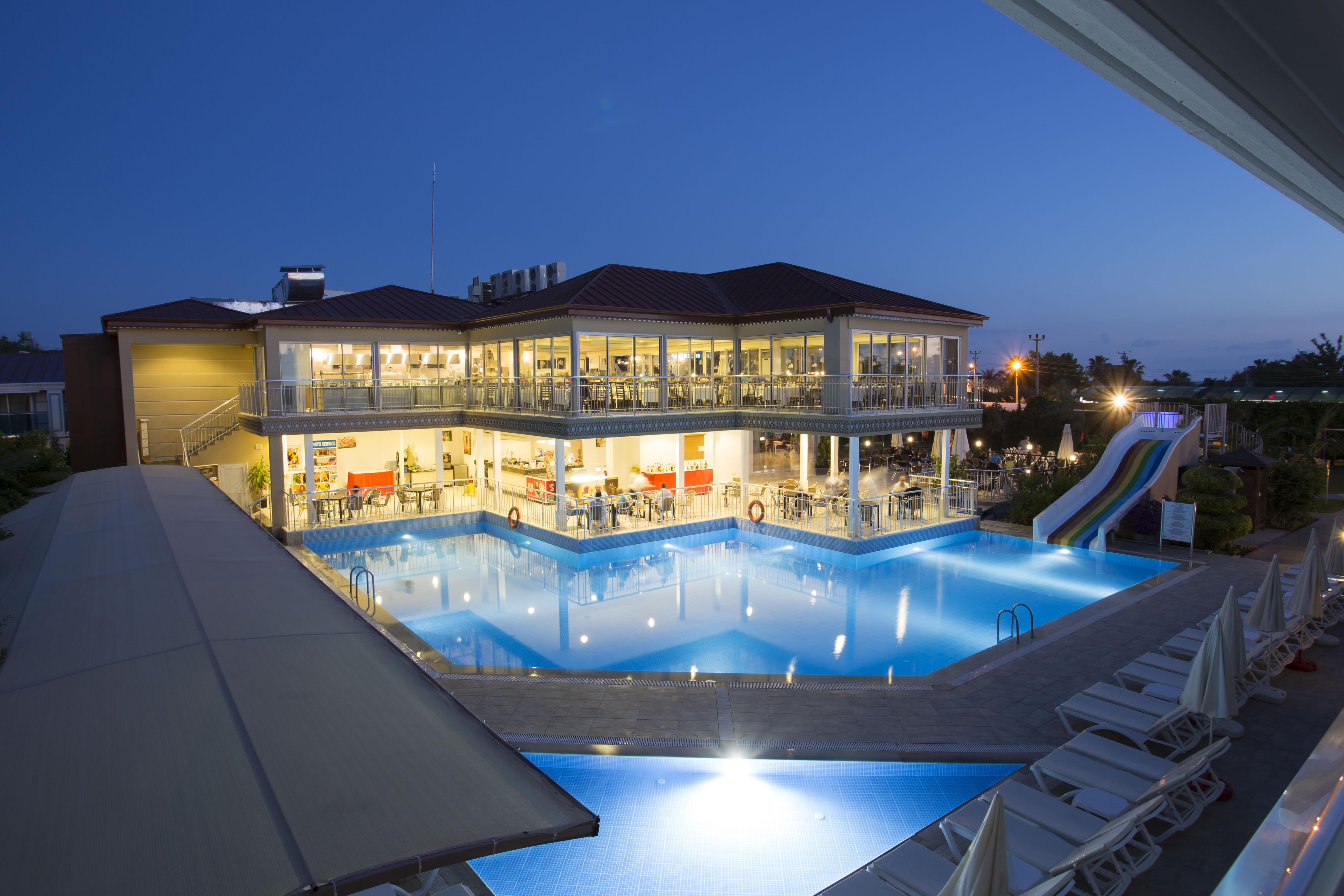 Sun Club Side Hotel Exterior photo