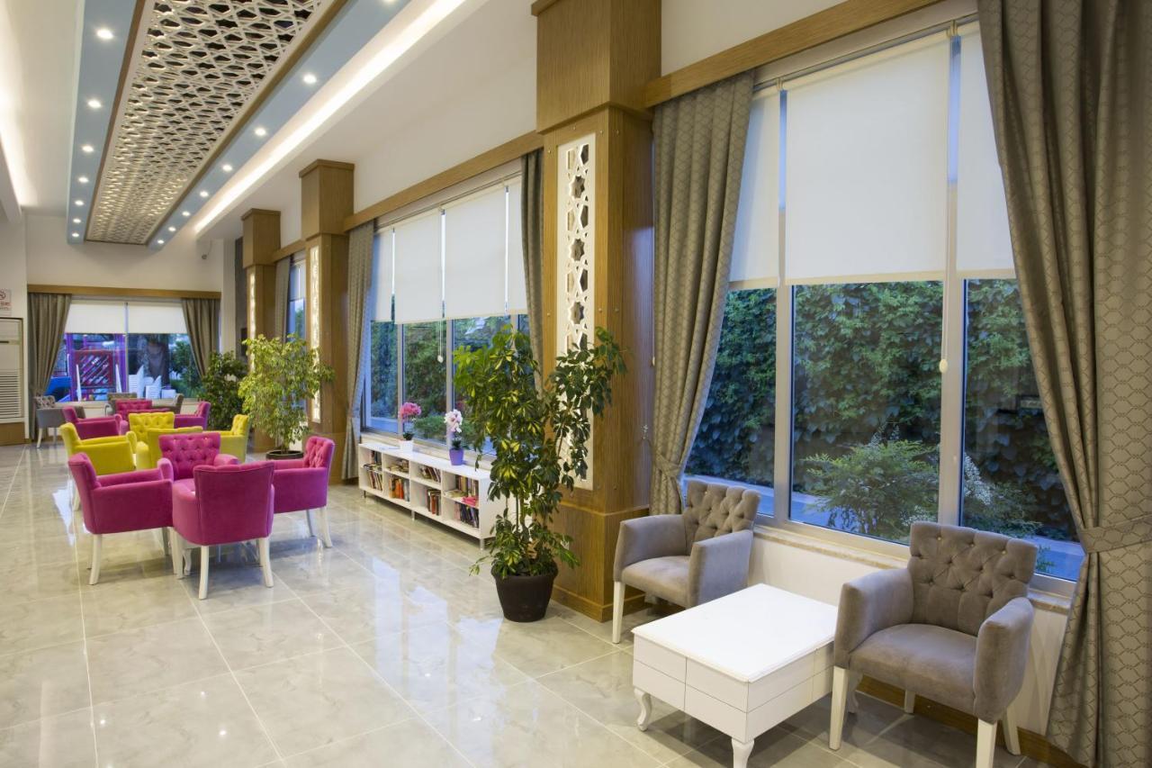 Sun Club Side Hotel Exterior photo