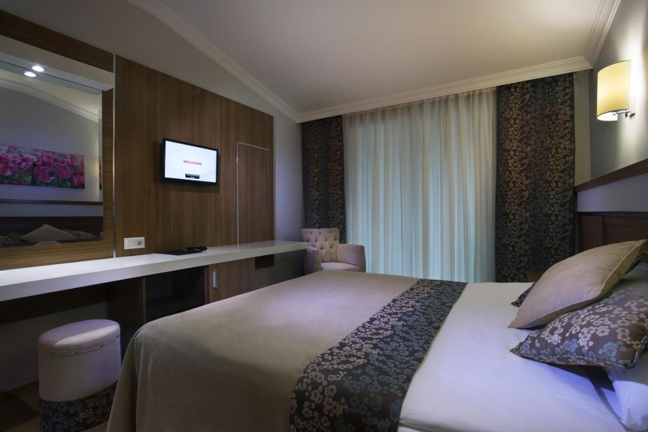 Sun Club Side Hotel Room photo