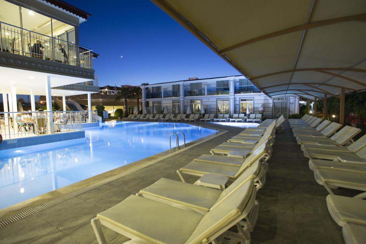 Sun Club Side Hotel Exterior photo
